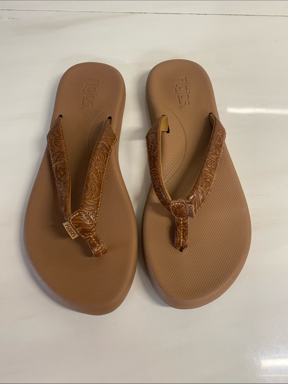 FLOJOS Brown Embossed Thong Sandals